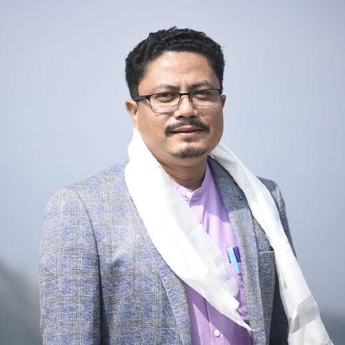 Dr. Richard Narjinary